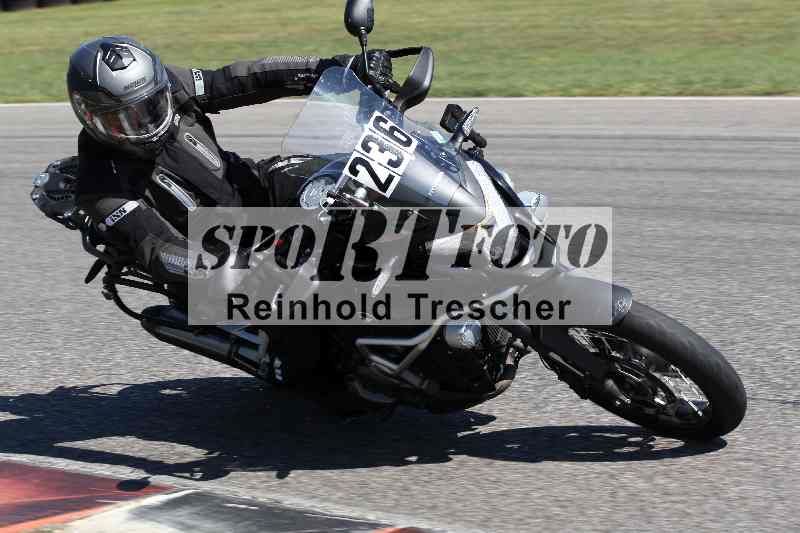 /43 08.08.2025 Discover the Bike ADR/Bike 1 gruen/236